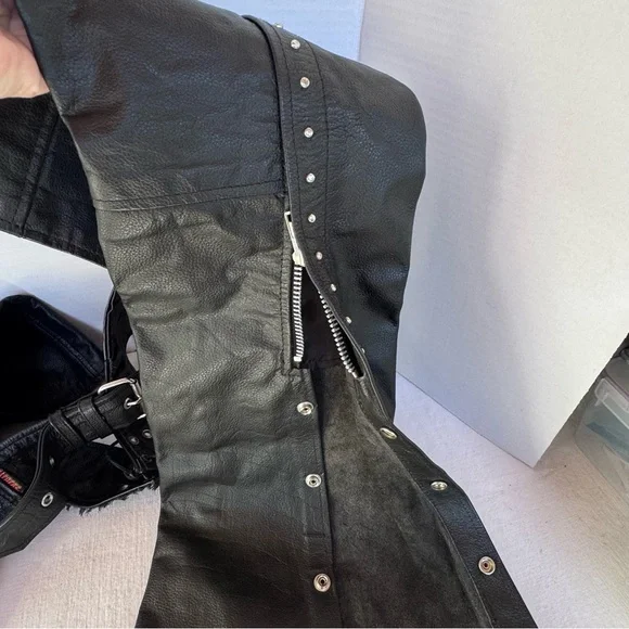 Black Leather Chaps Silver Studs Hot Leather Harley Moto Women’s Sz Small - Picture 13 of 16
